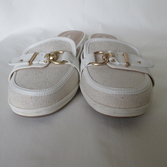Lands' End Ivory Shimmer Buckle Mule Shoes 8 - Picture 4 of 8